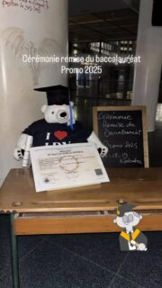 Un temps rien que pour nos 504 bacheliers promo 2025, Mis à l’honneur pour la remise des diplomes, ils ont retrouvé avec plaisir leurs professeurs et leurs camarades de lycée. Une page qui se tourne apres trois d’efforts et de travail, et un nouveau chapitre qui s’ouvre....