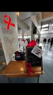 Alors que la maladie augmente de 40% chez les jeunes de 15 à 24 ans sur ces 10 dernieres années, la prévention, est plus que jamais nécessaire #sida #acversailles #sidaction2025