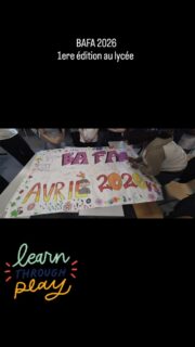 1ere semaine de vacances studieuse et bon enfant pour les 30 élèves chanceux inscrits à la préparation du BAFA premier niveau . Connaissance de l'enfant et de ses besoins, ateliers chansons ou créatifs afin de monter en compétences pour devenir éducateur et travailler dans les centres de loisir pendant les vacances. Bonne nouvelle : nos trente lycéens et lyceennes ont toutes et tous validé leur niveau 1. Bravo !!#centredeloisirs #centreaéré #vacancesapprenantes